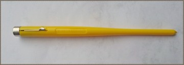 Penholder yellow mr